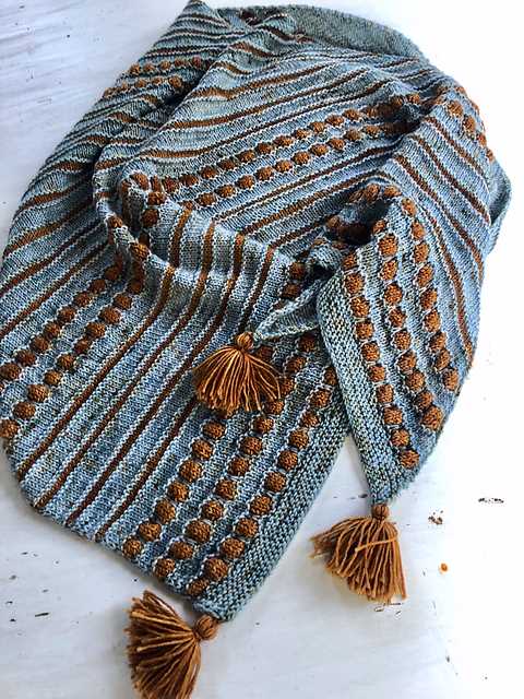 Scarf with tassels knitting pattern