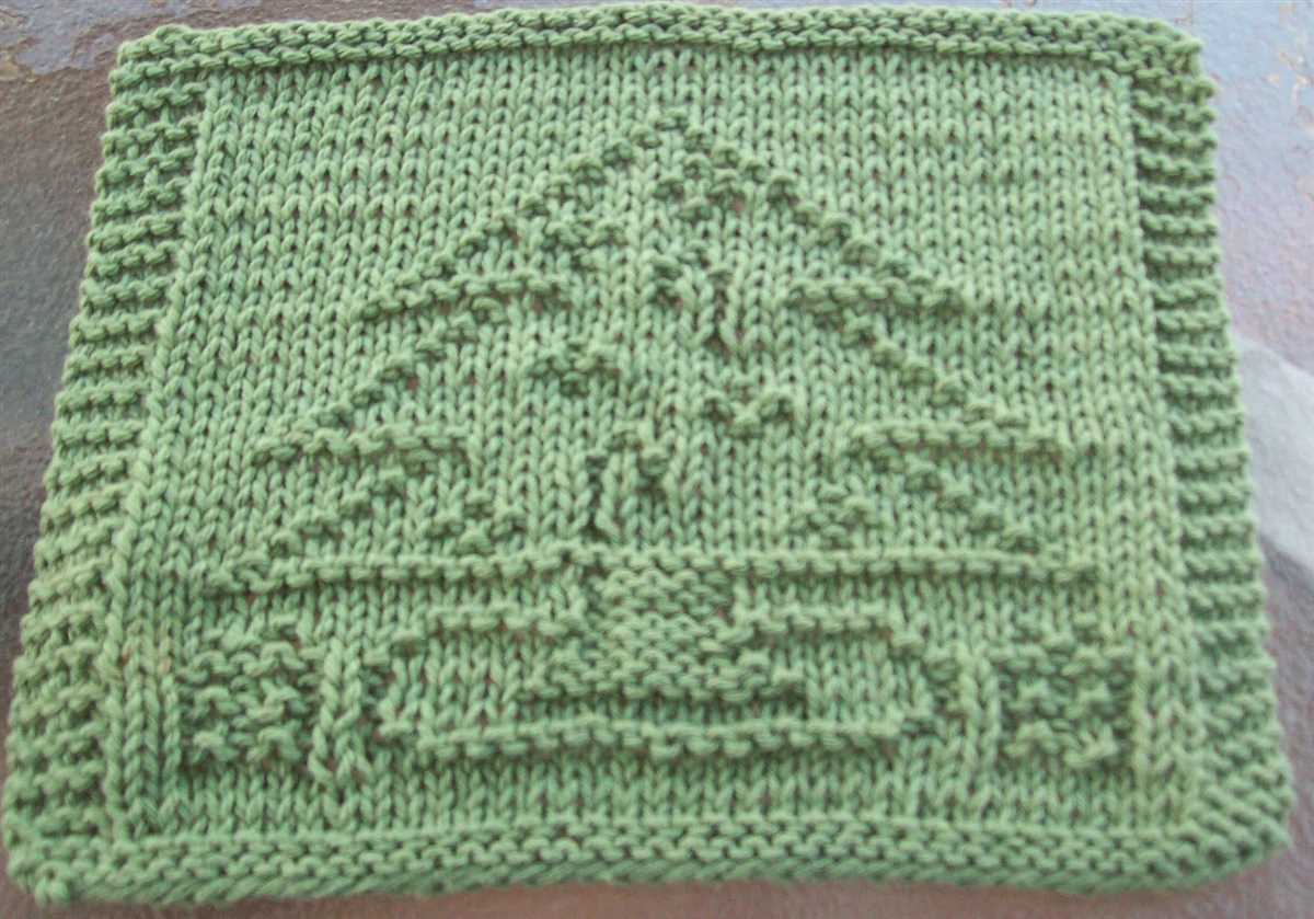 Mitered dishcloth knitting pattern