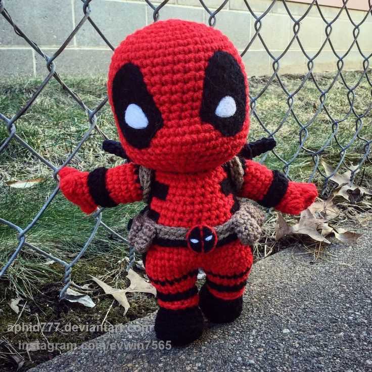 Deadpool knitting pattern