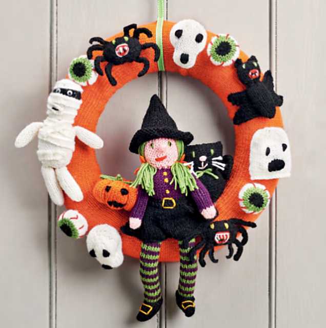 Free halloween wreath knitting pattern