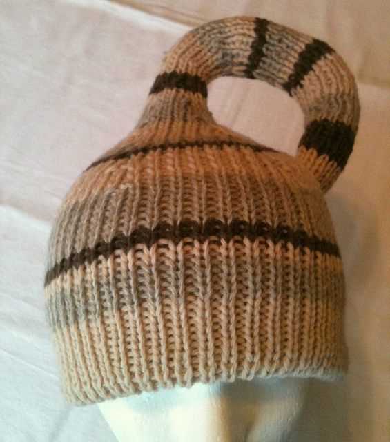 Klein bottle knitting pattern