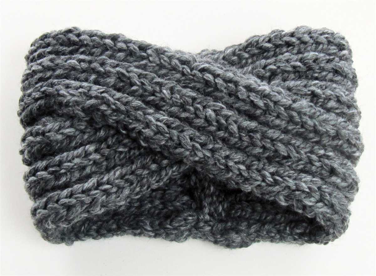 Knitted ear warmer pattern free