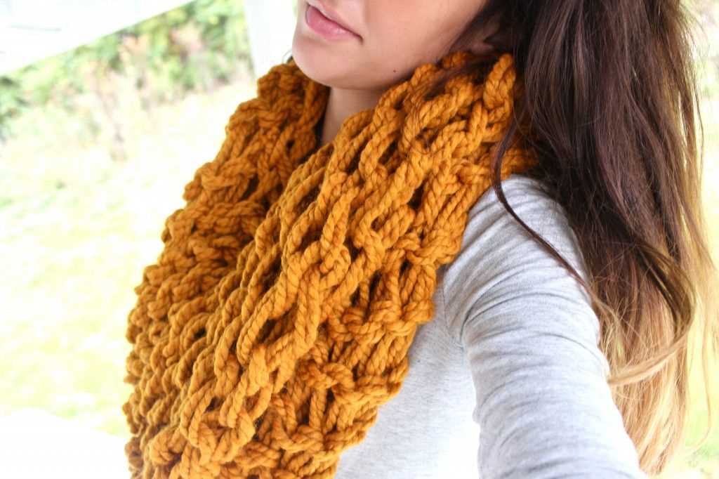 Arm knit infinity scarf pattern