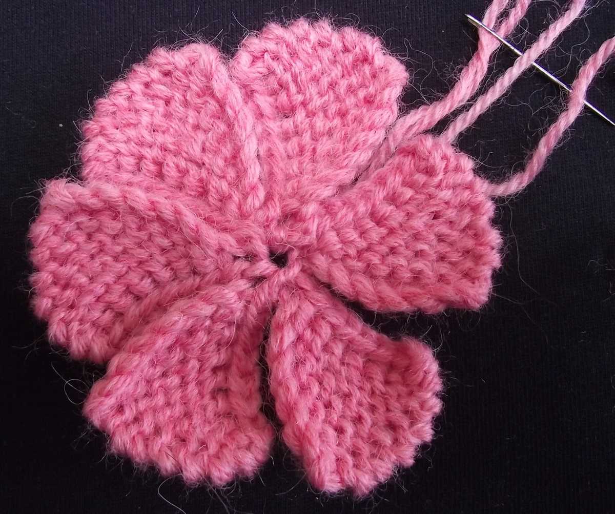 Free knitted flower patterns