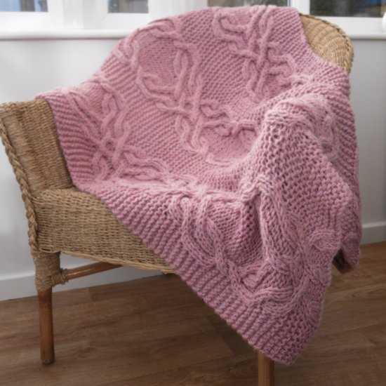 Cozy blanket knitting pattern