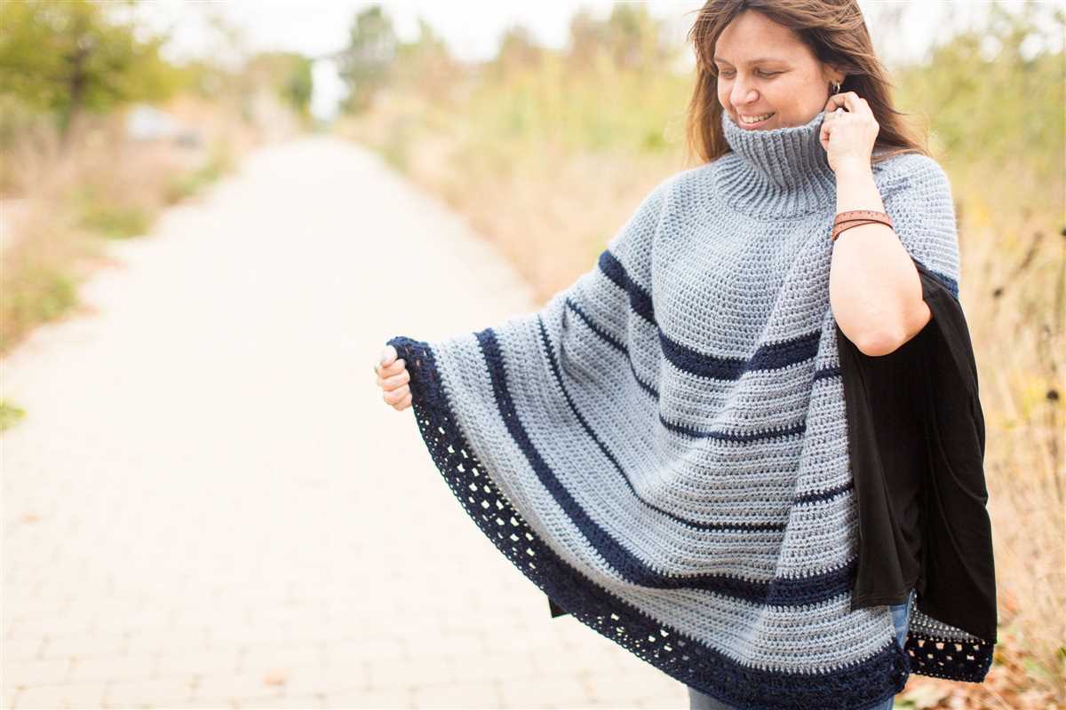 Great curves knit poncho pattern