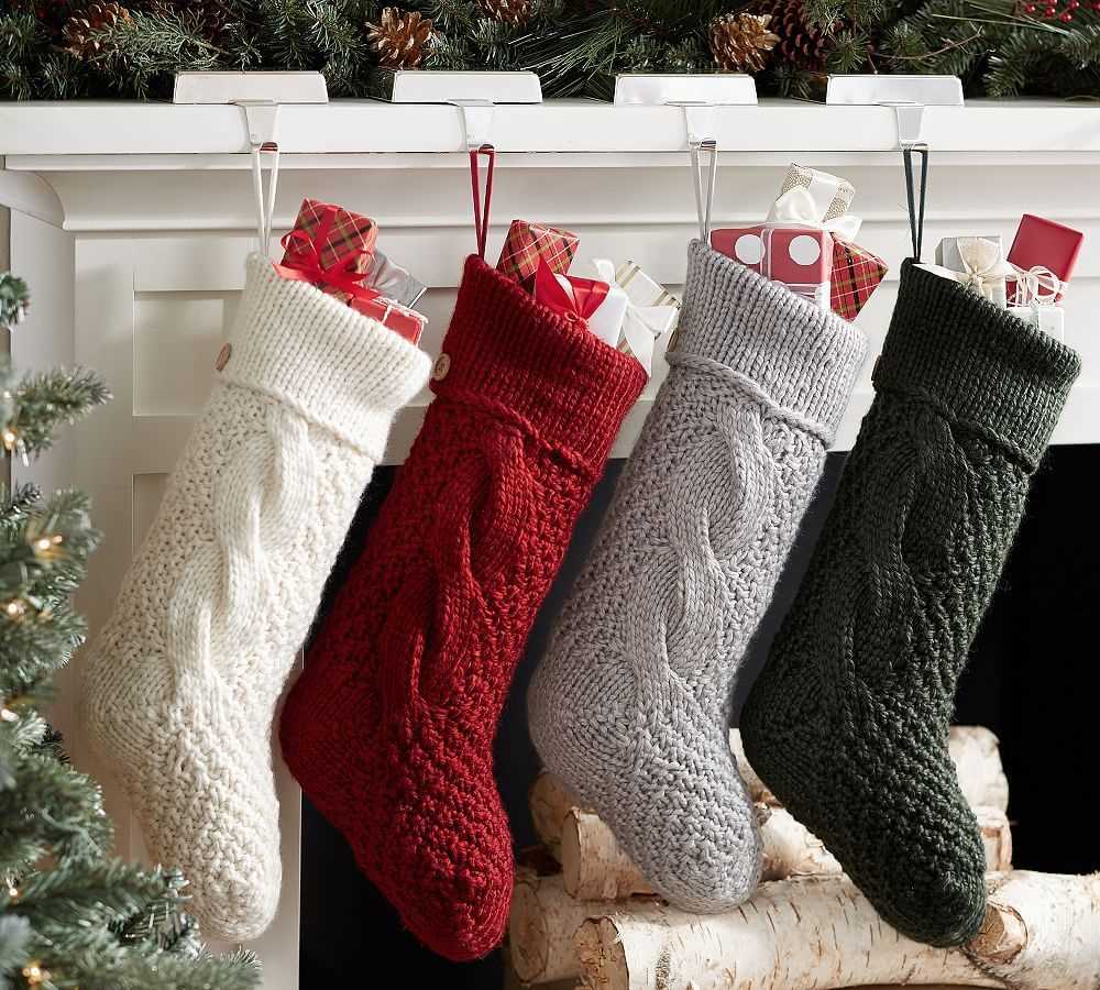 Pattern for knitted christmas stocking with name