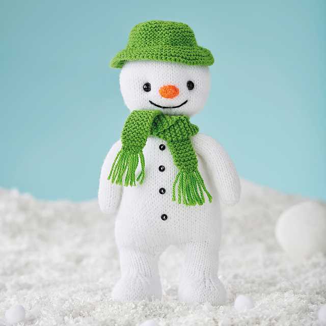 Knitted snowman pattern