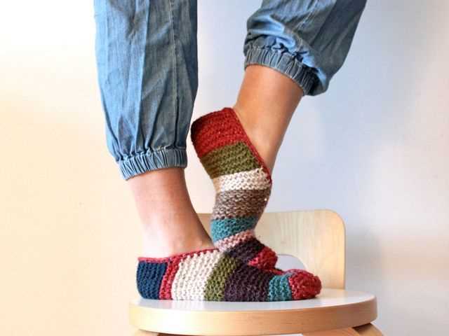 Hand knitted slippers free patterns