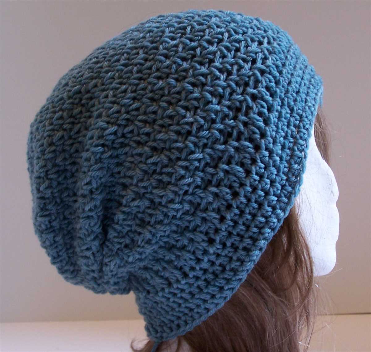 Easy knit slouchy hat free pattern