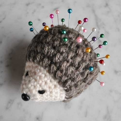 Hedgehog hat knitting pattern