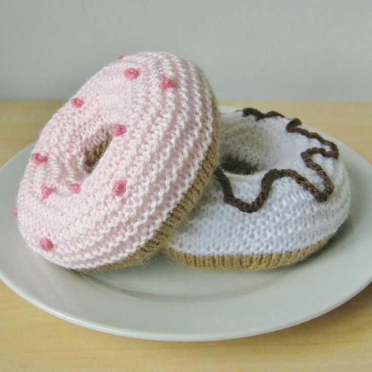 Ravelry free toy knitting patterns