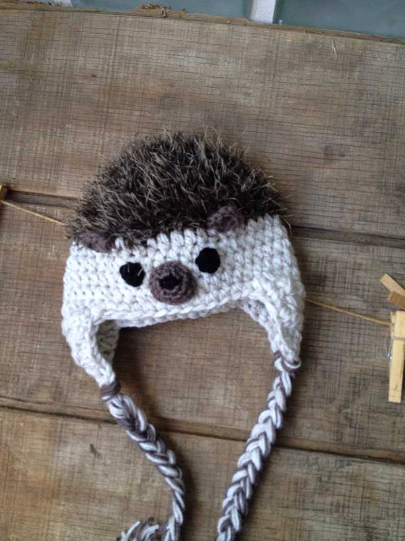 Hedgehog hat knitting pattern