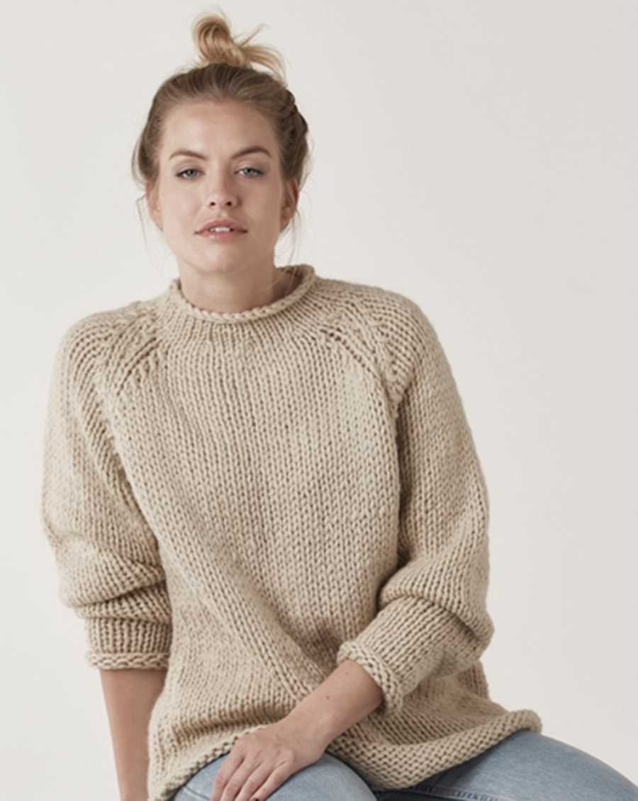 Easy women's sweater knitting pattern