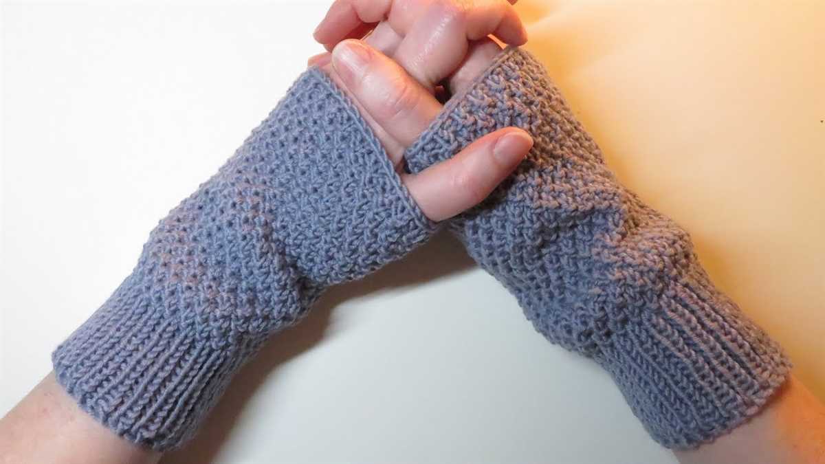 Hand warmer knit pattern free
