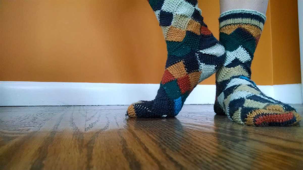 Free knitted sock patterns using sock yarn