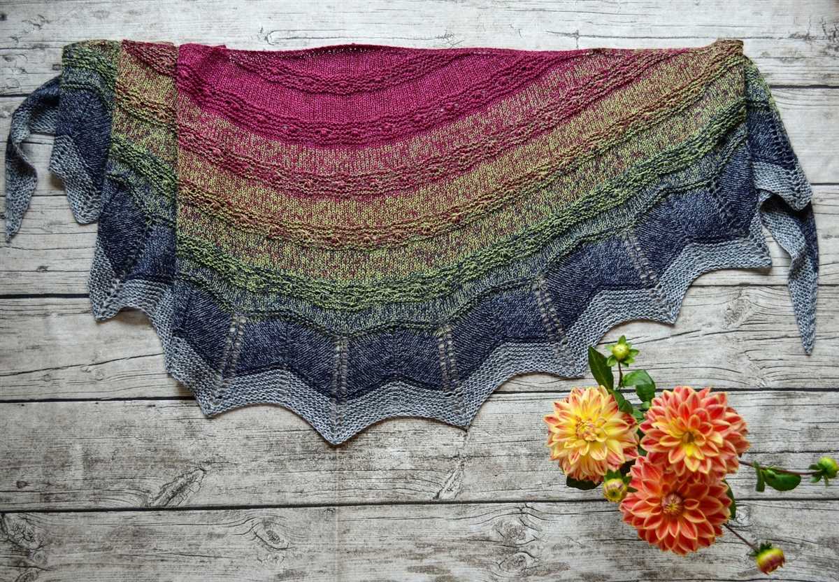 Knitted shawl free pattern