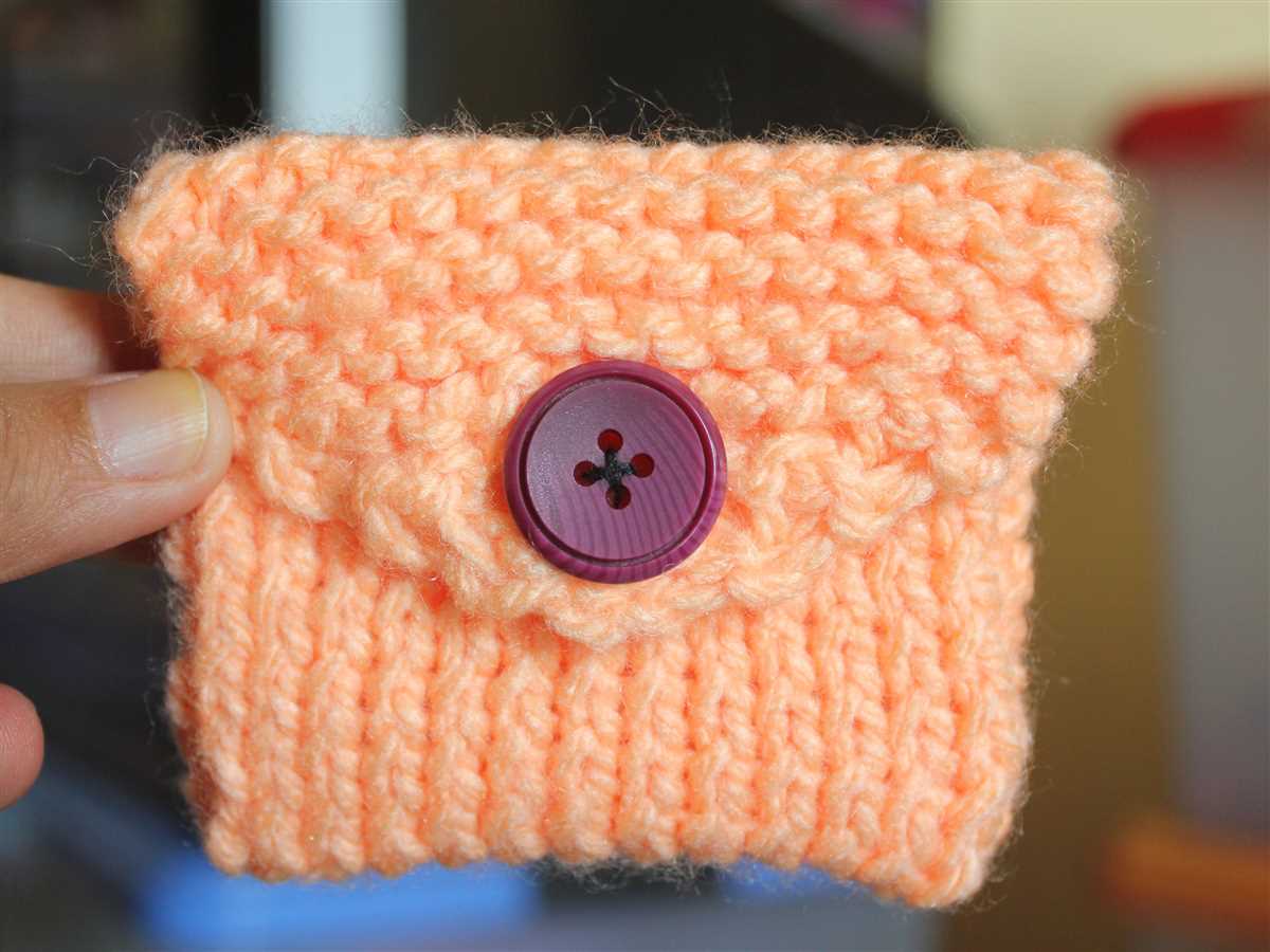 Mini knitting patterns
