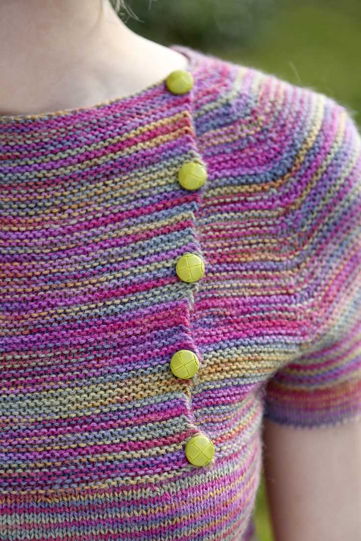 Flared sleeve knitting pattern