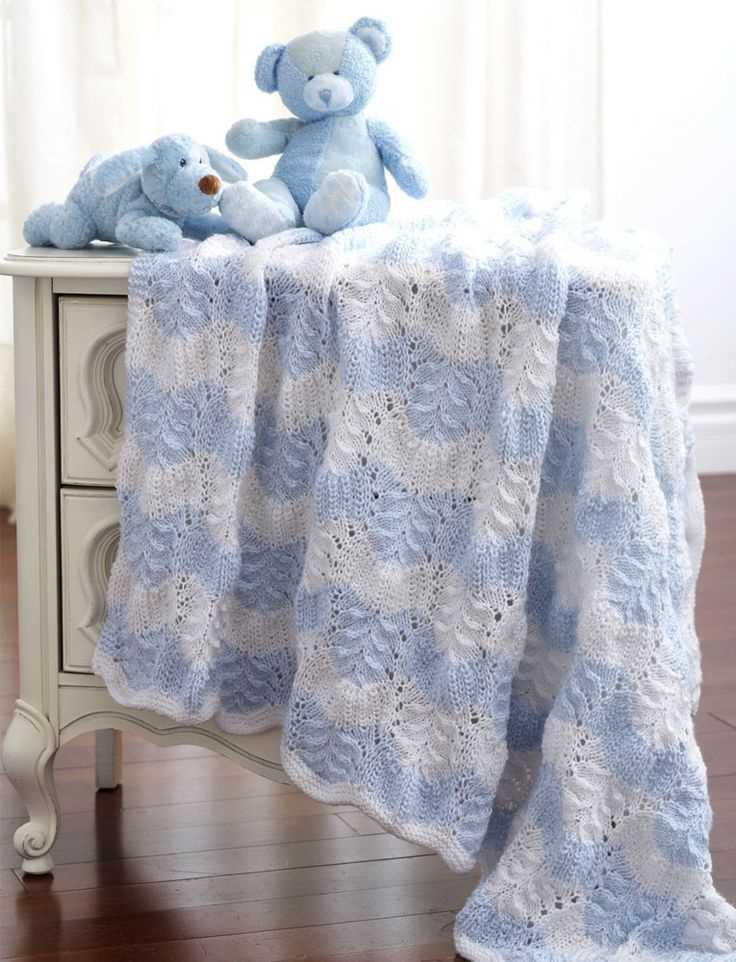 Feather and fan knitting pattern blanket