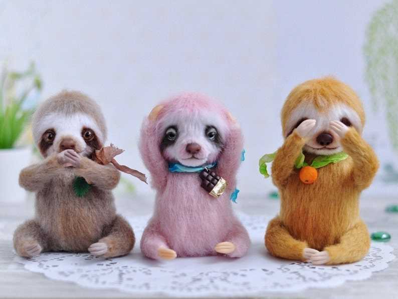 Knitting pattern for sloth