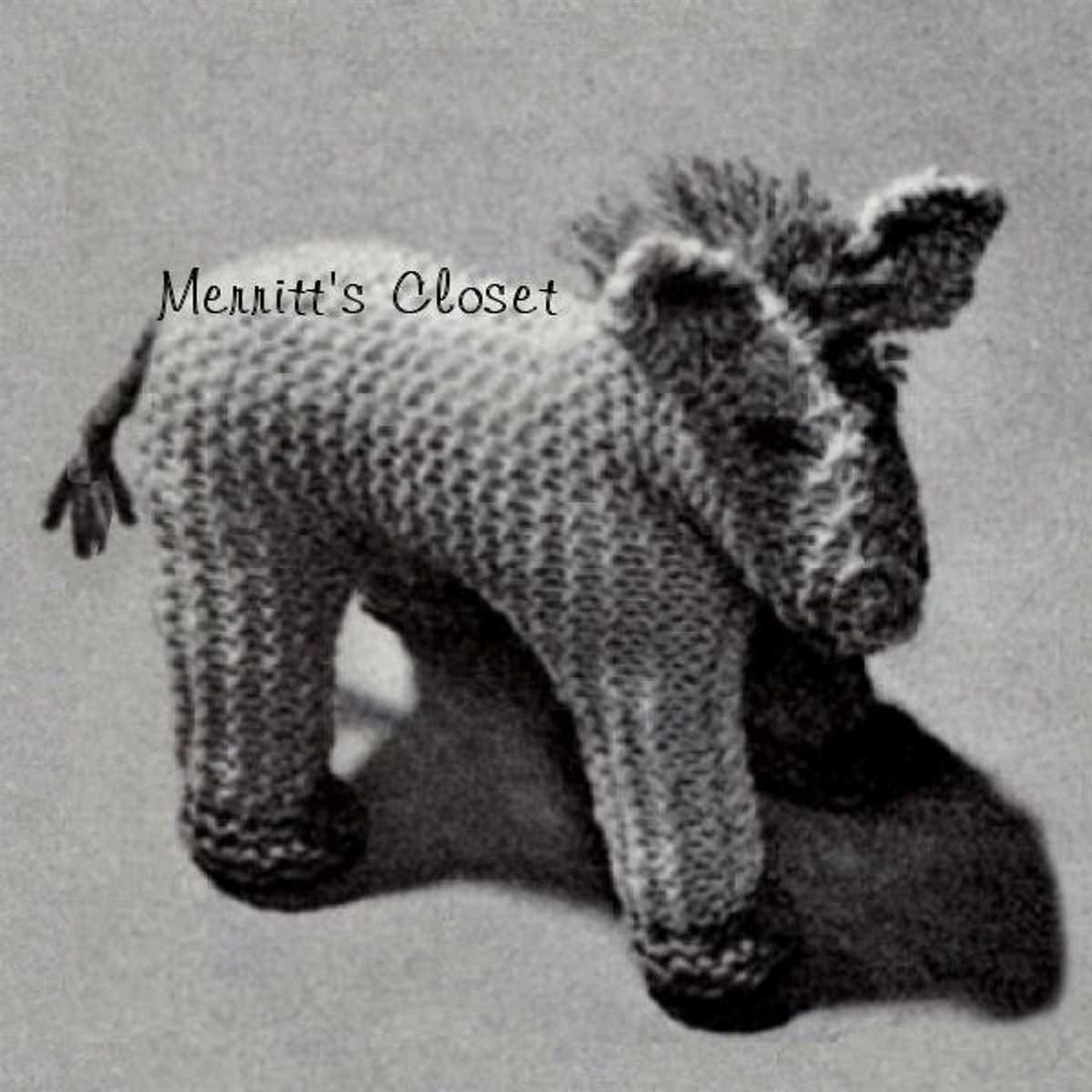 Knitting horse pattern