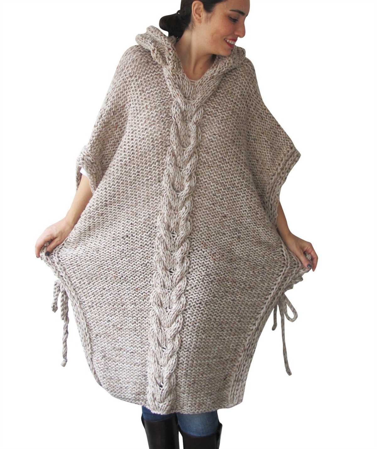 Plus size poncho knitting pattern