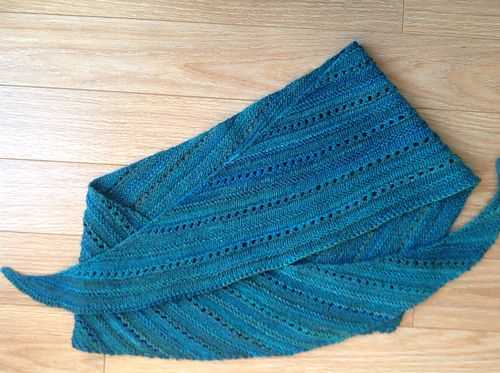 Asymmetrical knit shawl pattern free