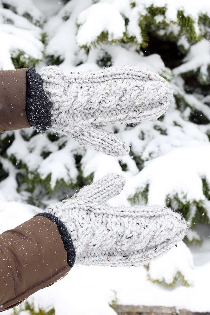 Cable mittens knitting pattern free