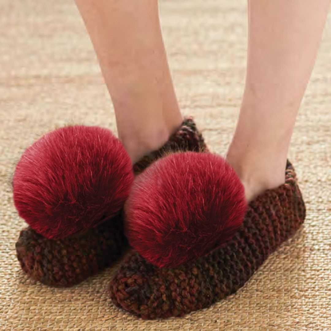Chunky slipper socks knitting pattern