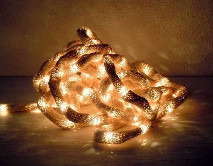 Knit christmas lights pattern
