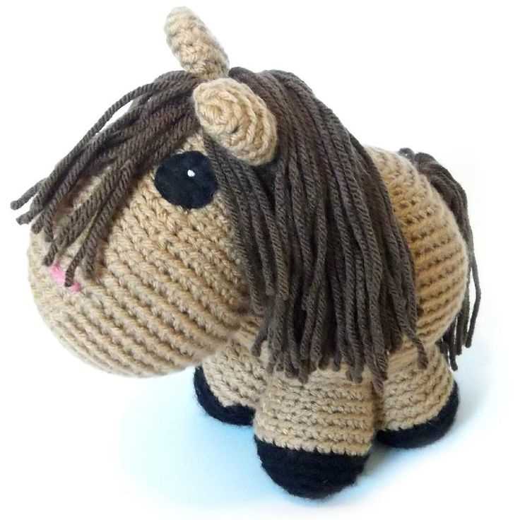 Knit horse pattern