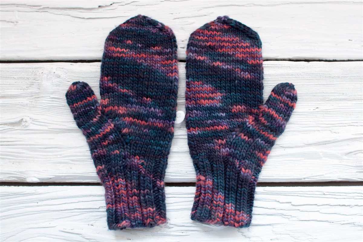 Knit mittens pattern free