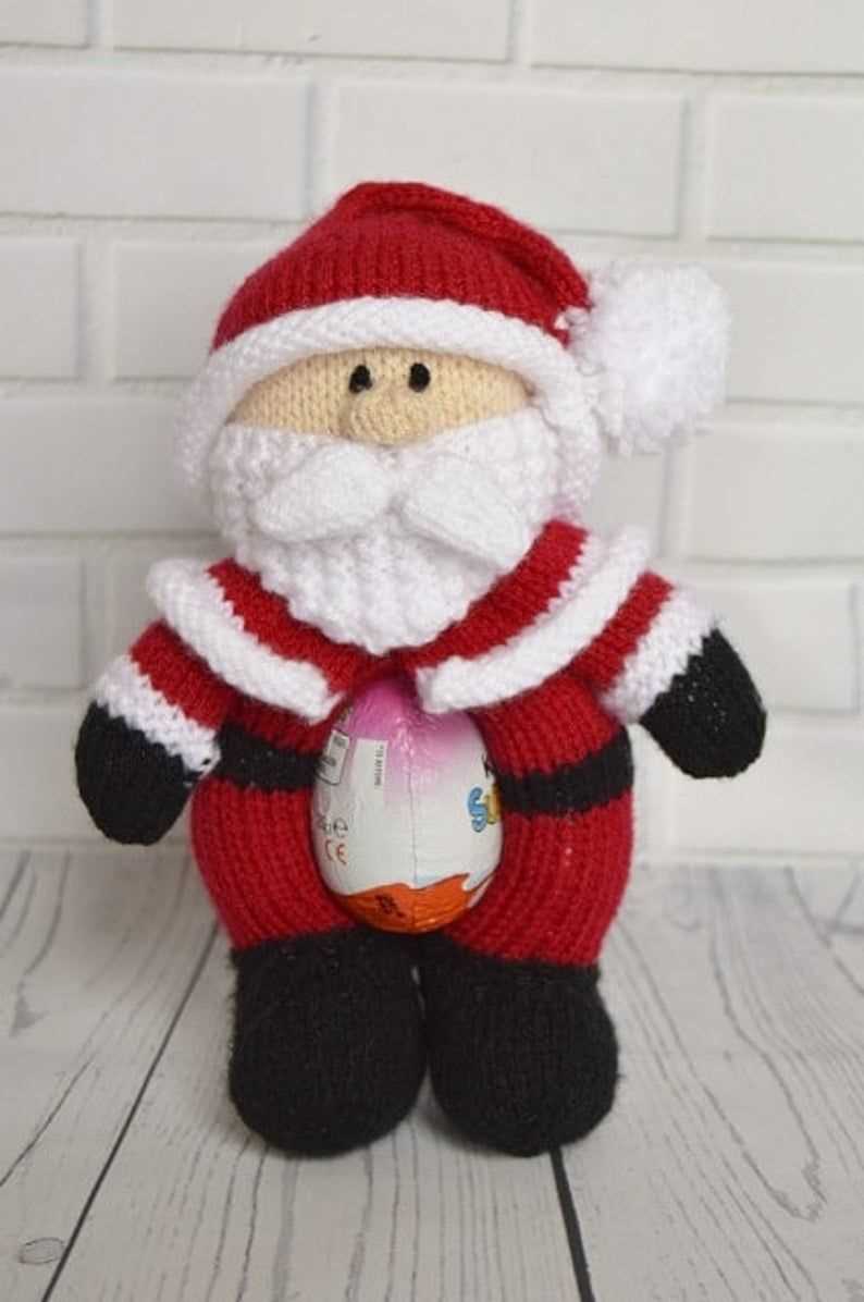 Knit santa pattern