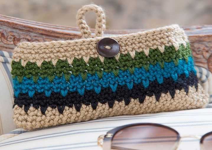Knit glasses case pattern