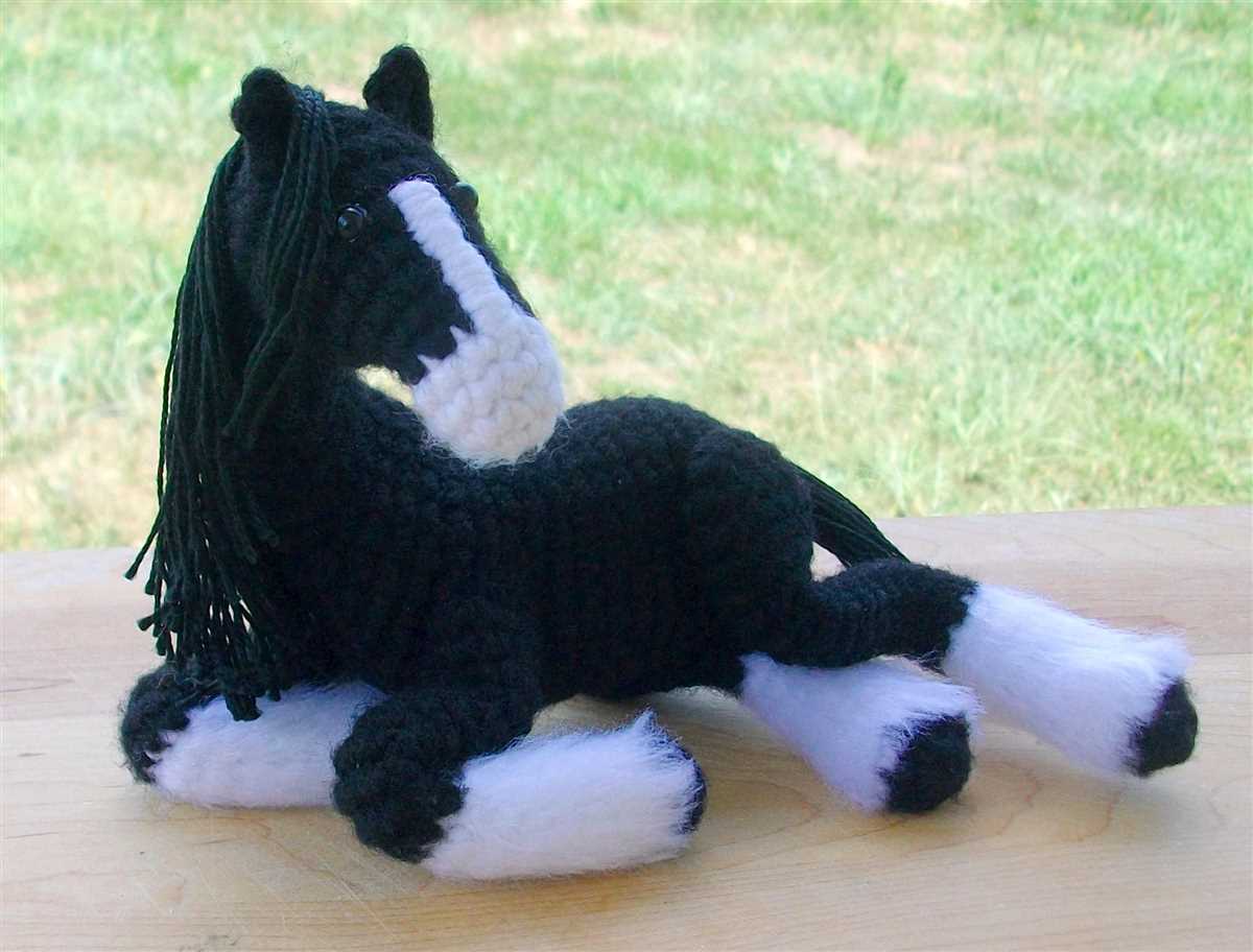 Knit horse pattern
