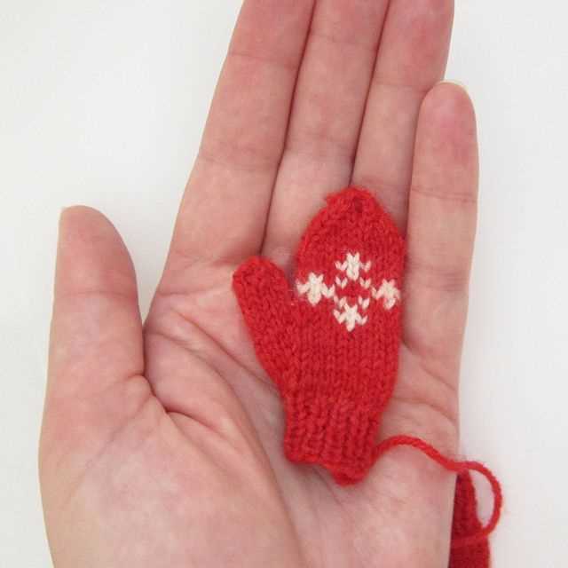 Knit mittens pattern free