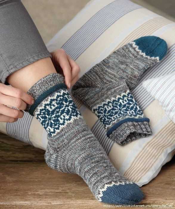 Step-by-Step Guide to Creating Cozy Knitted Bed Socks for Adults Knitted bed socks for adults patterns