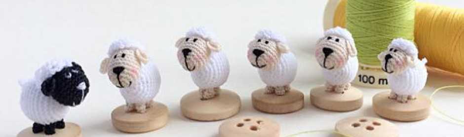 Knitted creme egg covers pattern