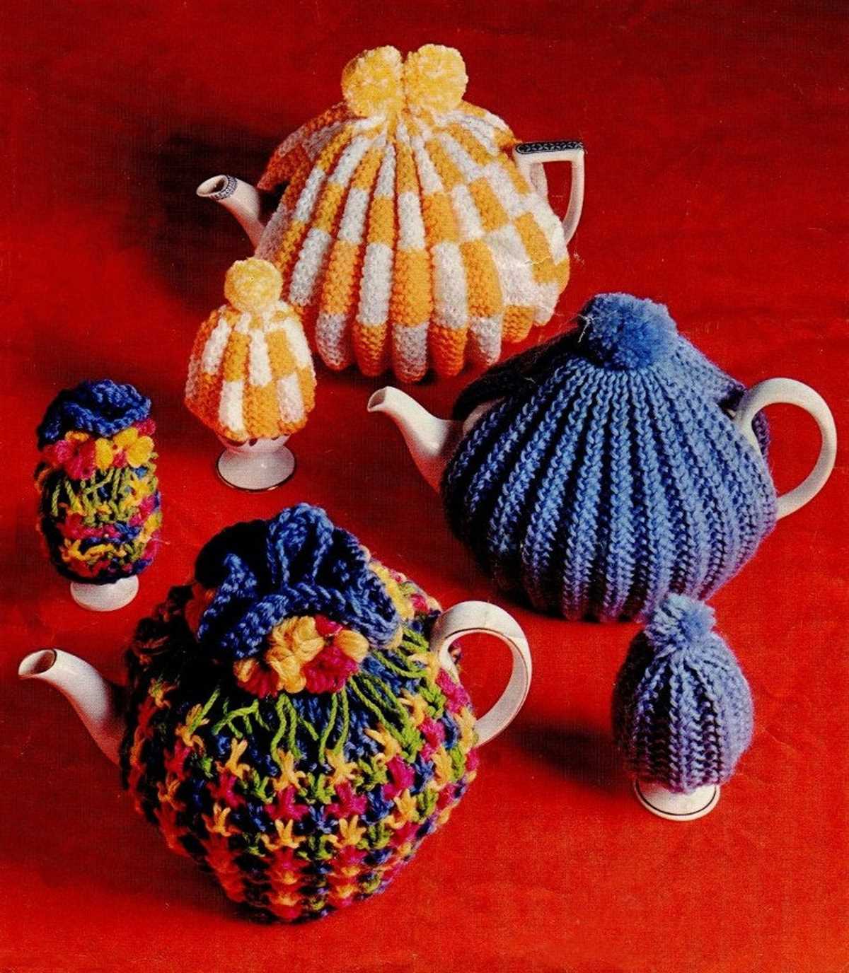 Knitted egg covers pattern free