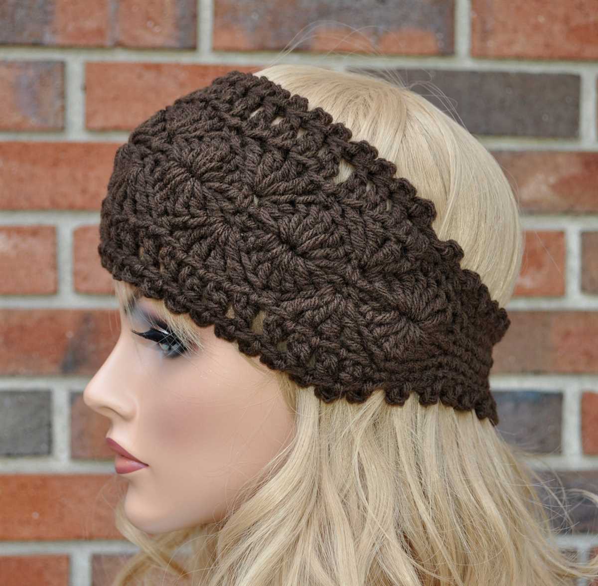 Knitted head bandana pattern