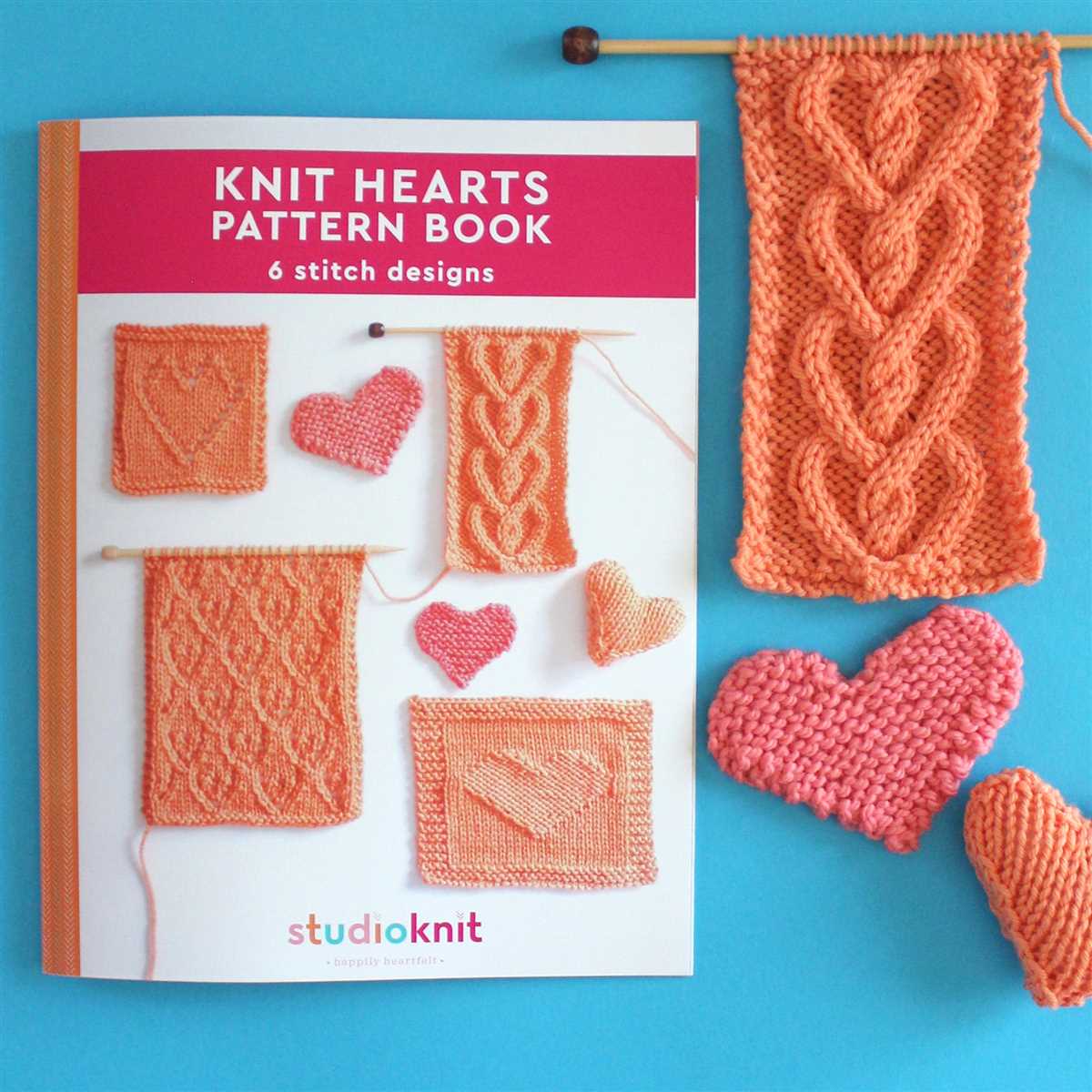 Knitted heart sachet pattern
