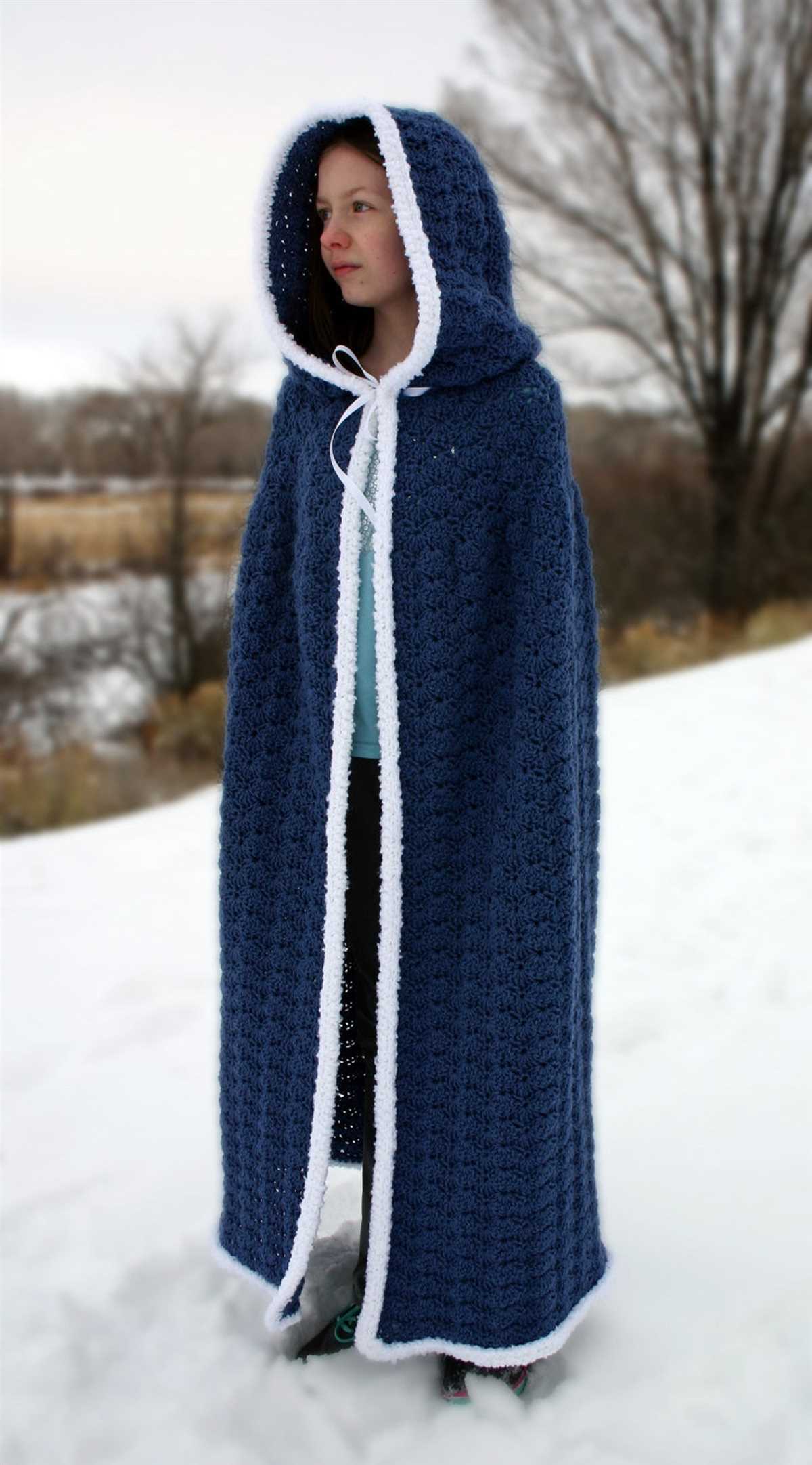 Knitted hooded cape pattern free