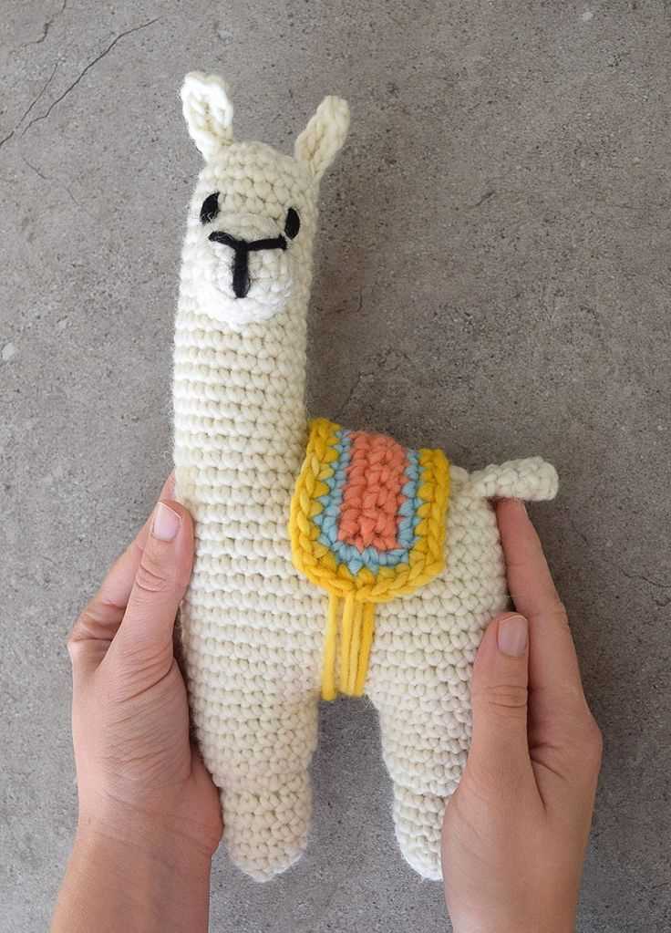 Knitted llama pattern