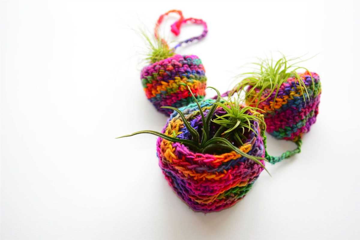 Knitted plant pattern