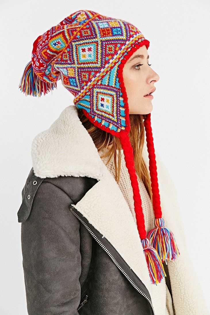 Knitted trapper hat pattern
