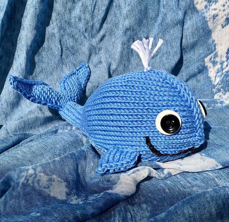 Knitted whale toy pattern