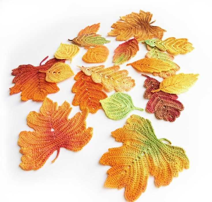 Knitted autumn leaves pattern