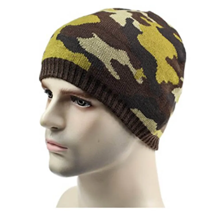 Knitted camouflage hat pattern