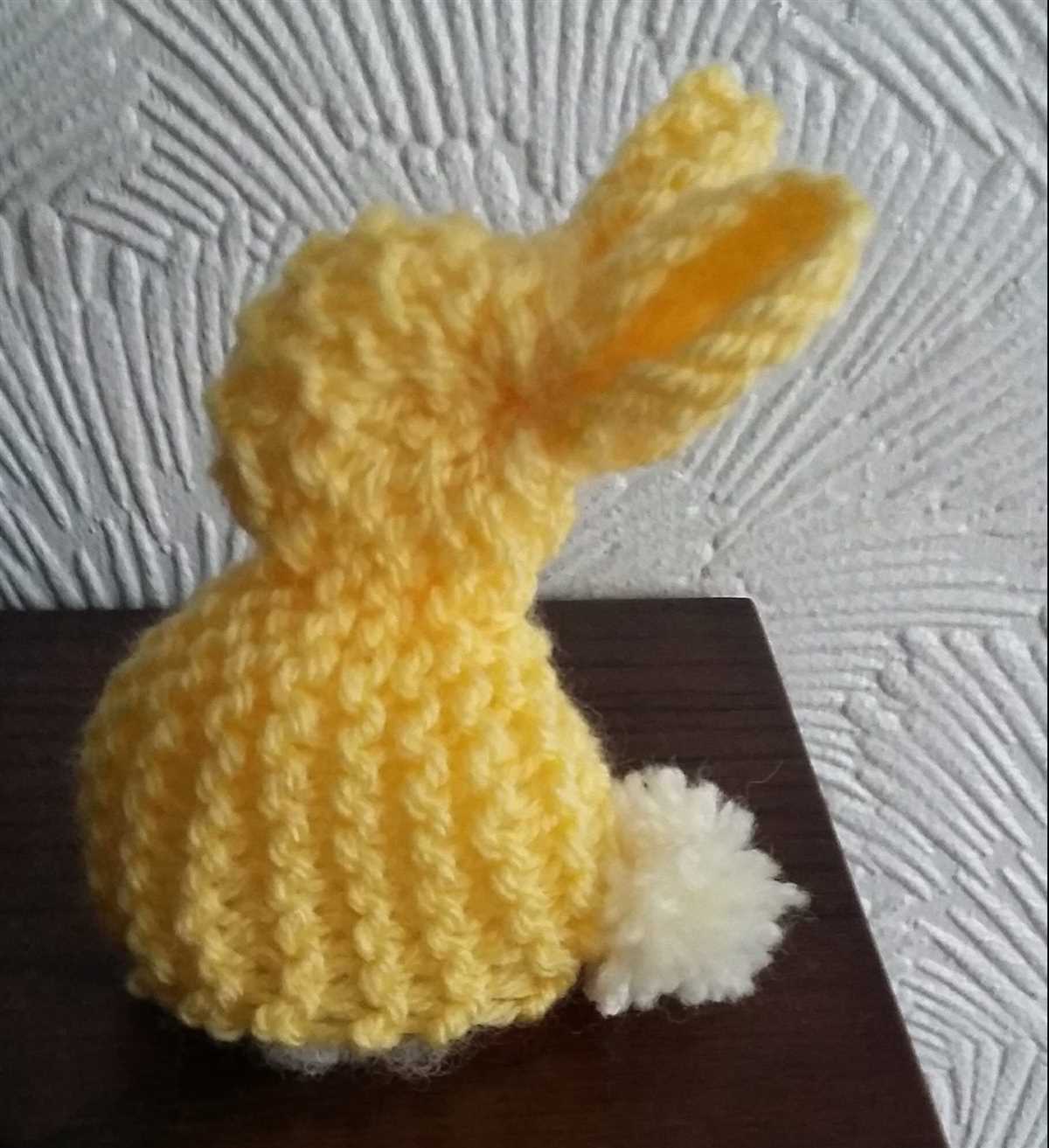 Knitted creme egg covers pattern